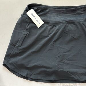 NWT Outdoor Voices Hudson Skort - Sz M